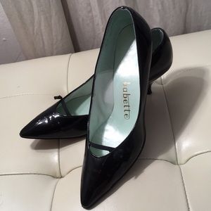 Babette 1959 Black Patent Leather Kitten Heels